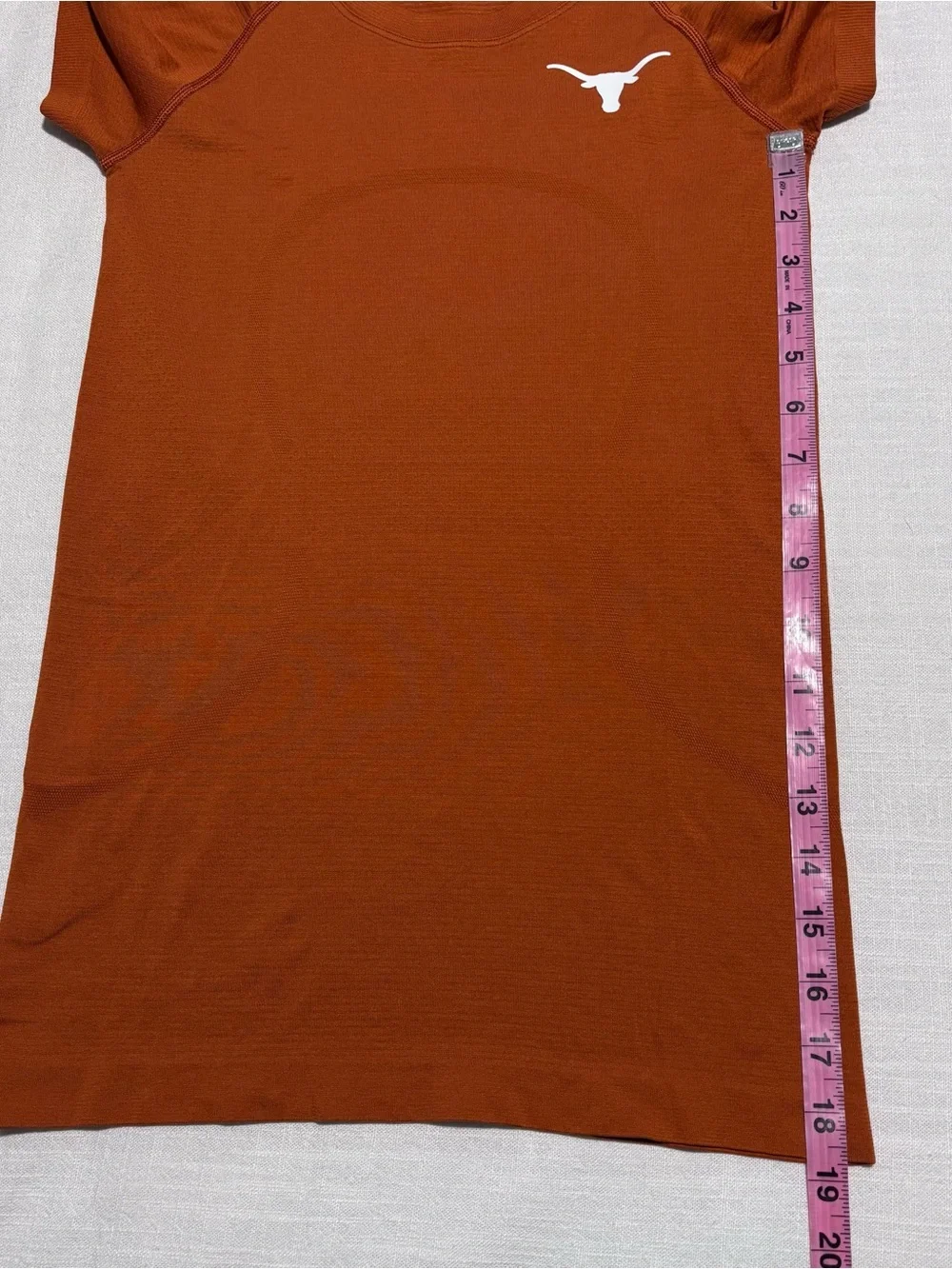 Texas Longhorns Lululemon Swiftly Tech Short Sleeve Tee | Size 4